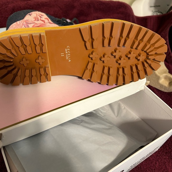 Cecelia New York Leather Lace-up boots. Denim color. - Picture 6 of 6